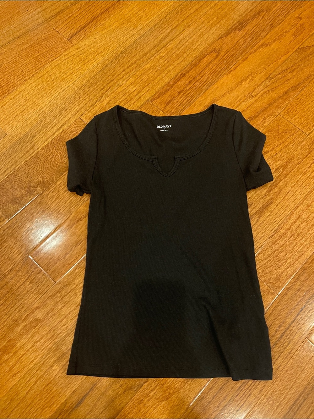 Old Navy Women's Black Stretch Short Sleeve V-Neck Top Tee Blouse Medium